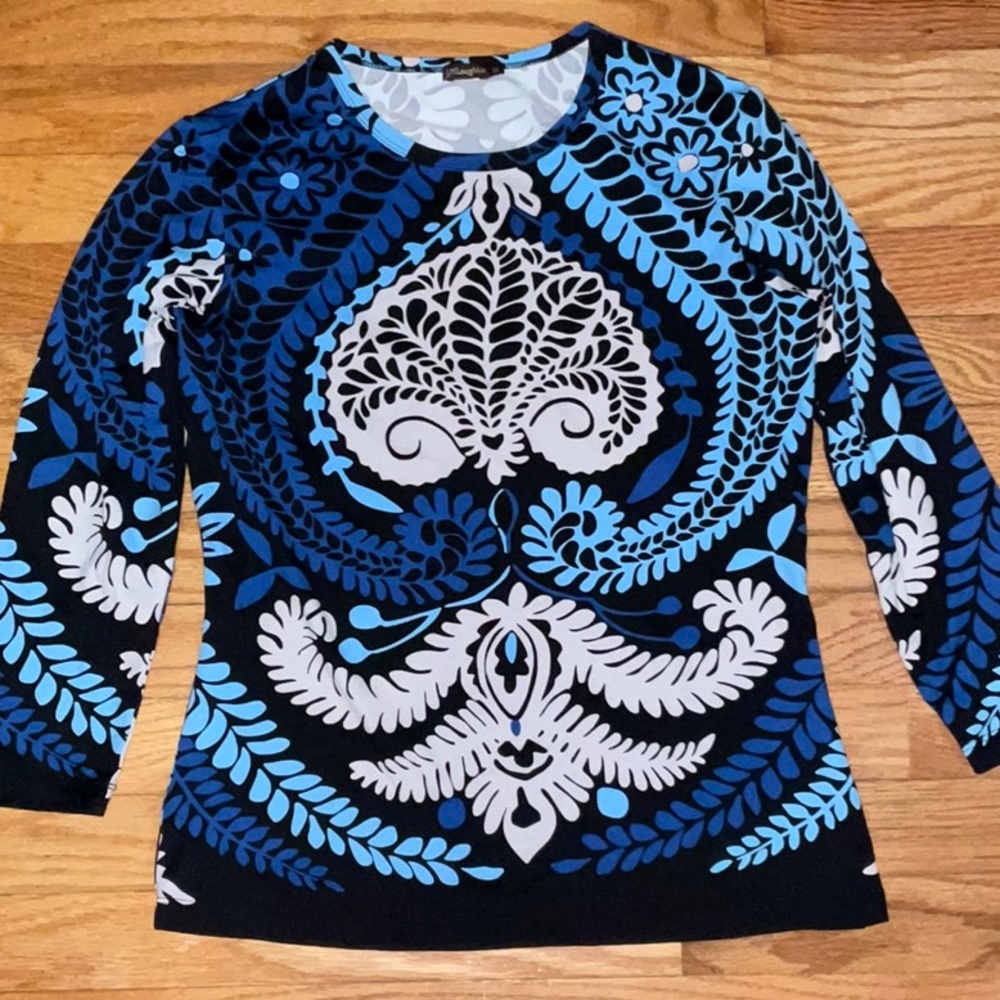 J. McLaughlin 3/4 sleeve top